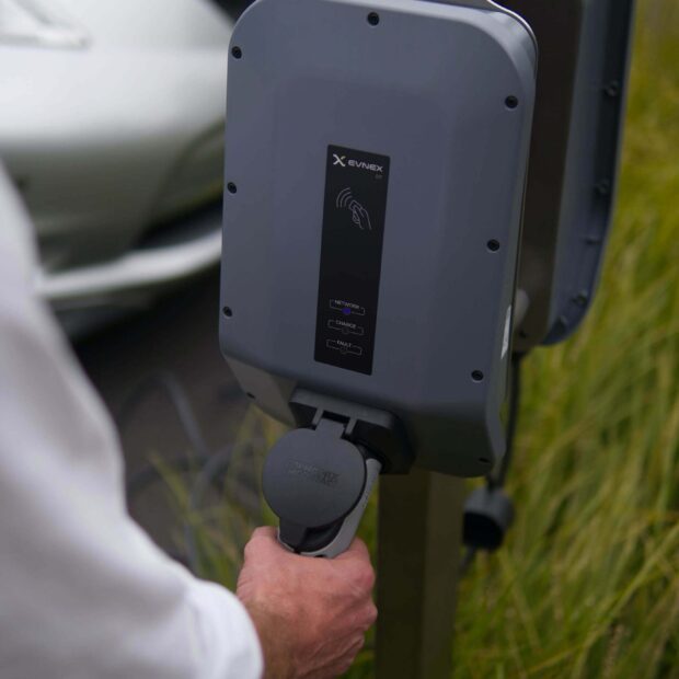 cetel-mobility.pl - Budowa Stacji ładowania EV