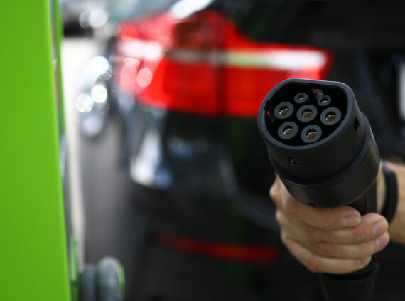 cetel-mobility.pl - Budowa Stacji ładowania EV